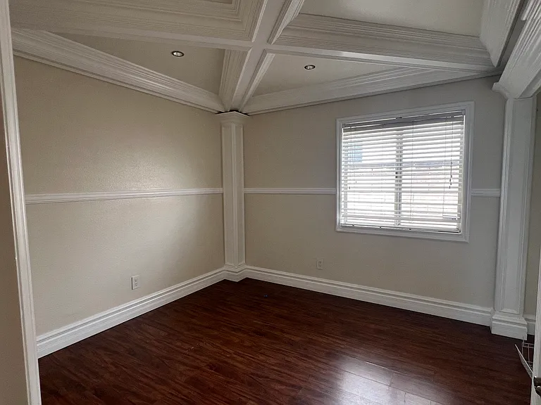 7448 Greenwich Pl — Photo 13