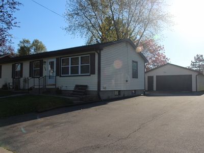 106 Summitt St, Poplar Grove, IL, 61065