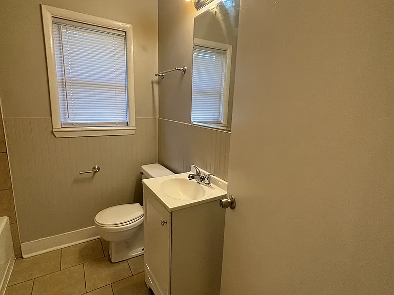 1405 Stone St — Photo 25