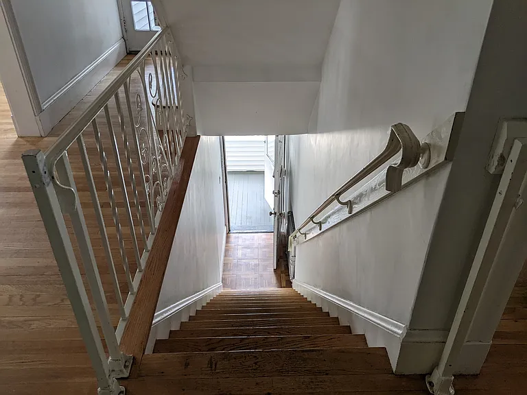 46 Park Avenue Ext — Photo 22