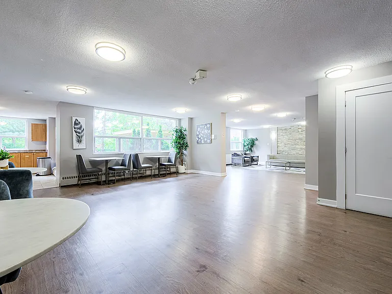 11 Margaret Ave — Photo 13