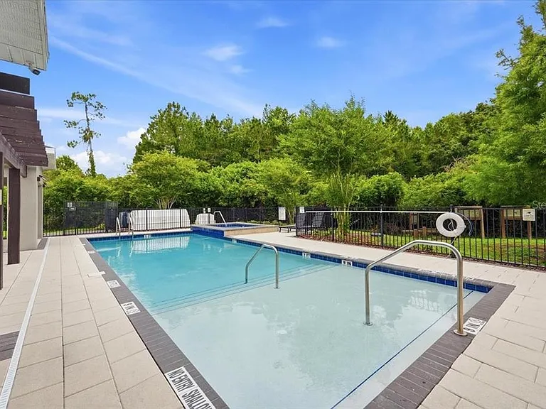 Terra Esmeralda Dr — Photo 21