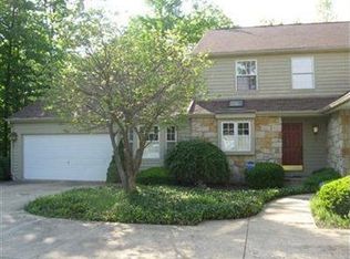 155 Royal Oak Dr, Aurora, OH 44202