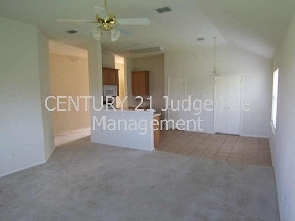 Open Kitchen