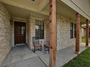 504 Cedar Ridge Dr, Pflugerville, TX 78660
