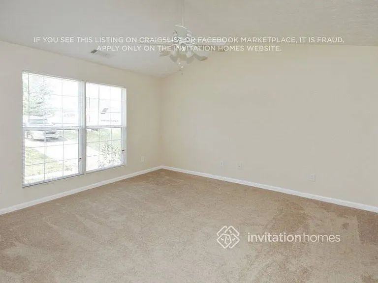 1507 Locomotive Dr NE — Photo 13