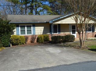 4639 Pine Tree Cir #B, Buford, GA 30518