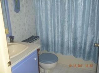 5 Cherry Cir, Rockland, MA 02370