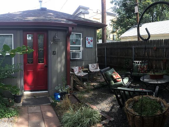 Front yard and front of house.