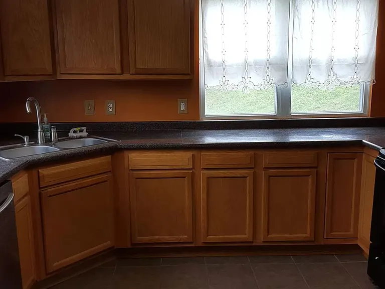 512 Wisconsin Ave — Photo 3