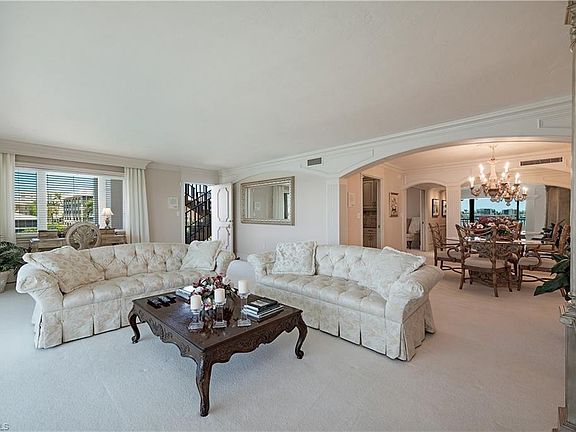 4th image of 222 Harbour Dr APT 303