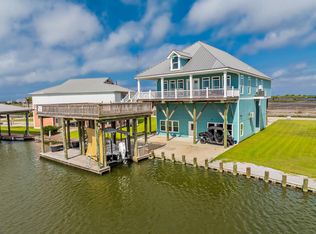 7002 Pamela Blvd, Grand Isle, LA 70358