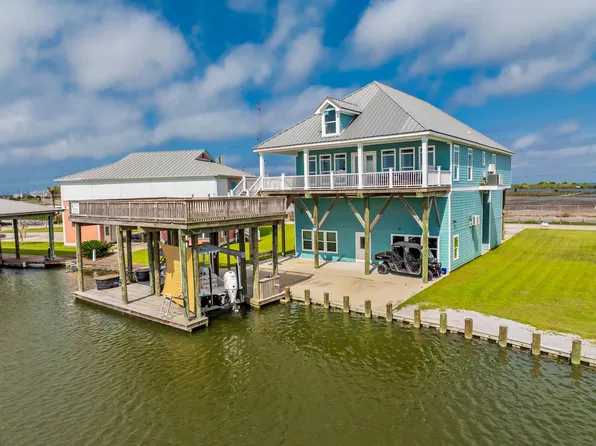 7002 Pamela Blvd, Grand Isle, LA 70358