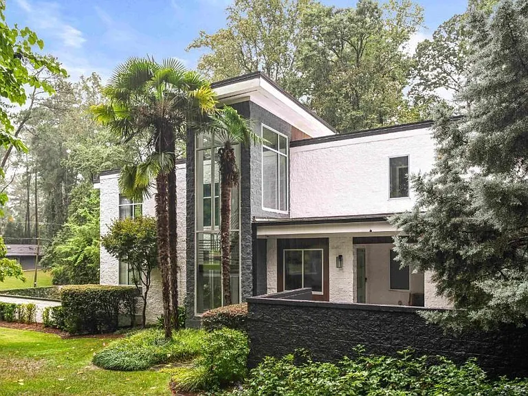 1960 Tall Tree Dr NE — Photo 4