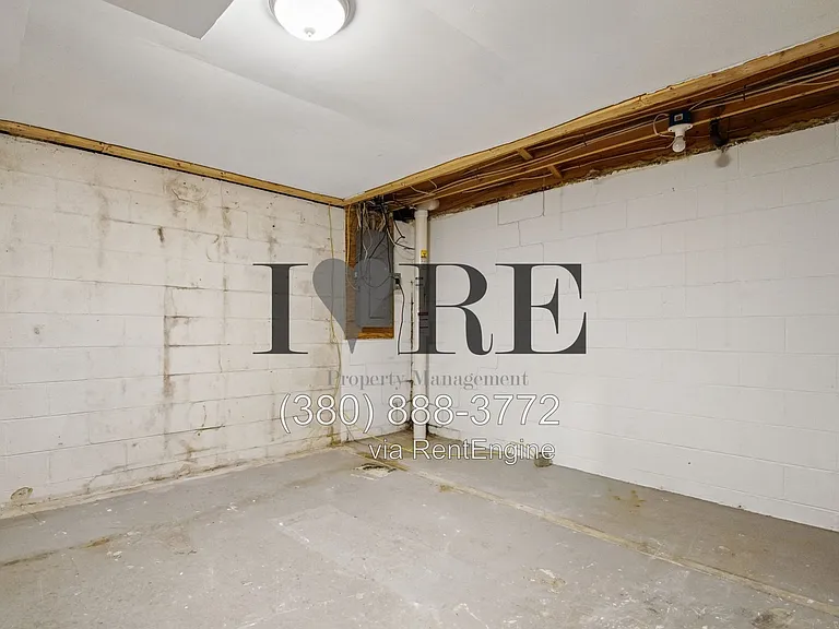 8376 Covered Wagon Ct — Photo 40