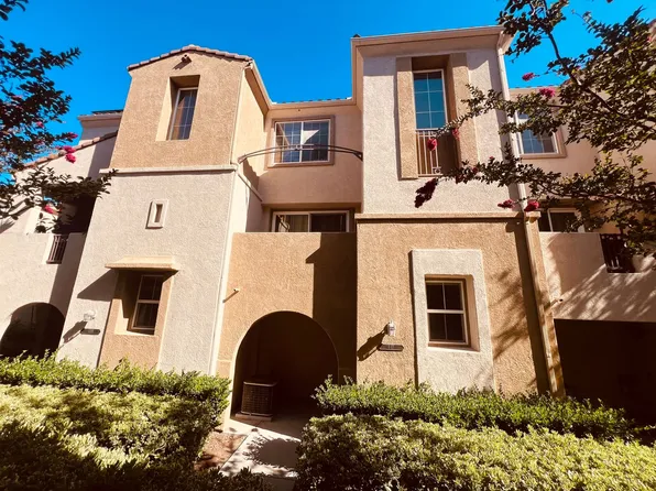 641 Hatfield Dr, San Marcos, CA 92078