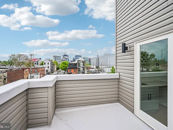 1311 S 32nd St, Philadelphia, PA 19146