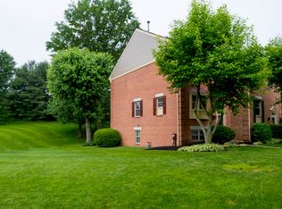 16 Cross Falls Cir, Sparks, MD 21152