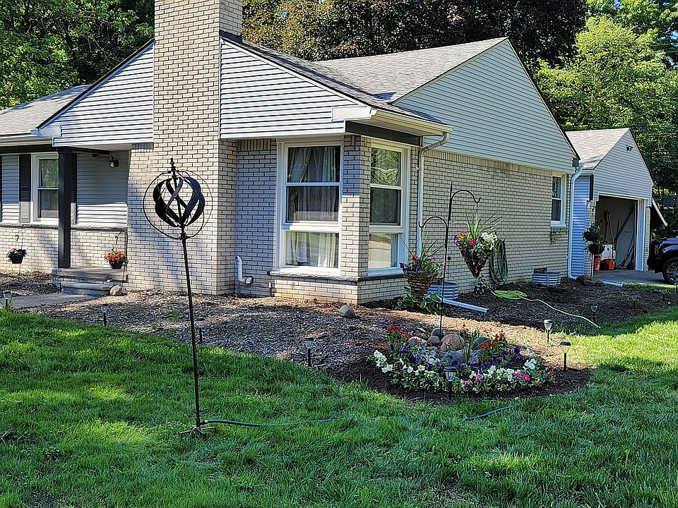 1st image of 34216 Coventry Dr