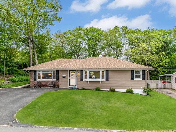 146 Beth Lane, Waterbury, CT 06705