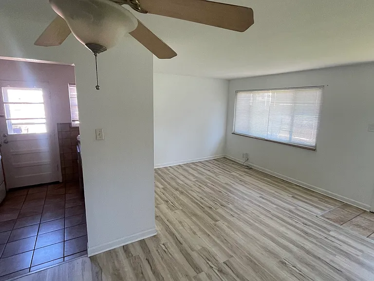 10782 Tropic Dr #10782 — Photo 5
