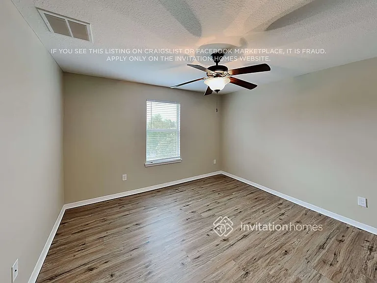 2228 50th Street Cir E — Photo 14
