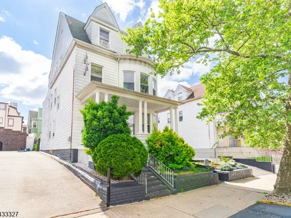 257 Parker St, Newark City, NJ 07104