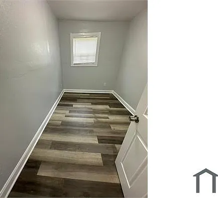 1436 W 25th St — Photo 10