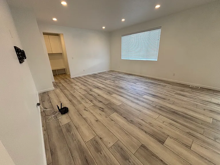2042 N Elderberry Dr — Photo 13