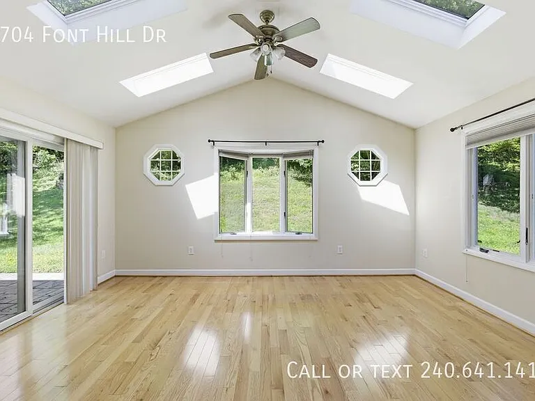 3704 Font Hill Dr — Photo 6