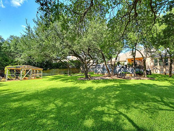 5th image of 30228 Setterfeld Cir