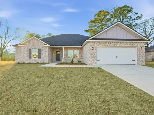 2803 Blackbird Ct, Crestview, FL 32539