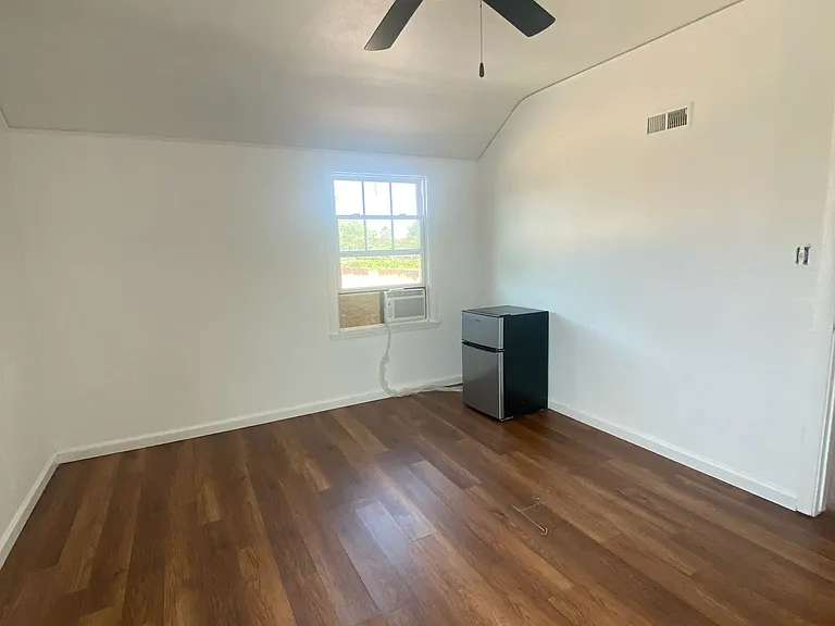 5193 El Paraiso Ave — Photo 6