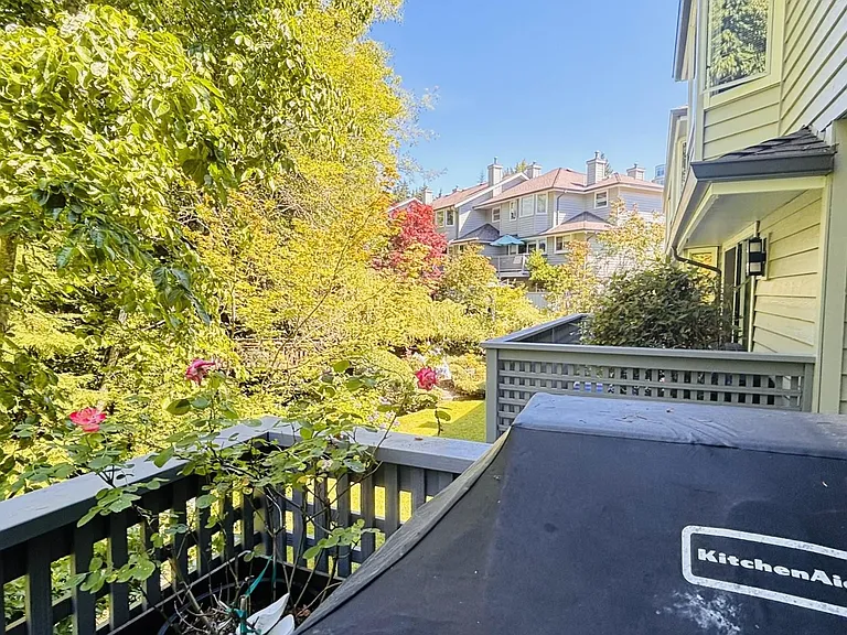 3634 Garibaldi Dr #26 — Photo 5