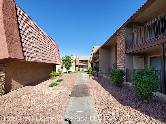 3rd image of 4450 Sandy River Dr Unit 98