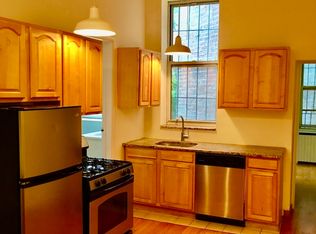 140 1st Ave APT 1, New York, NY 10009