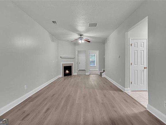 5th image of 2407 Hackamore Dr