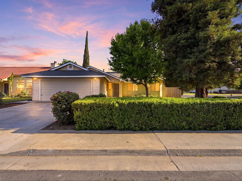 1st image of 1215 Bentley Drive