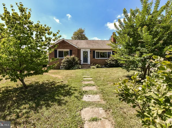 2501 Phillips Dr, Alexandria, VA 22306