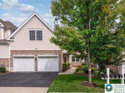 1260 W Homestead Ln, Easton, PA, 18042