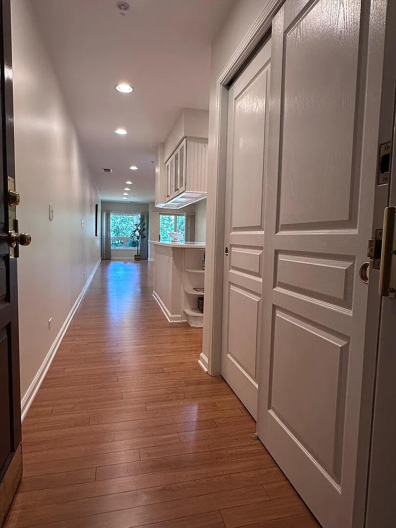 2 bed, 1200 sqft, $2,450 — Photo 3