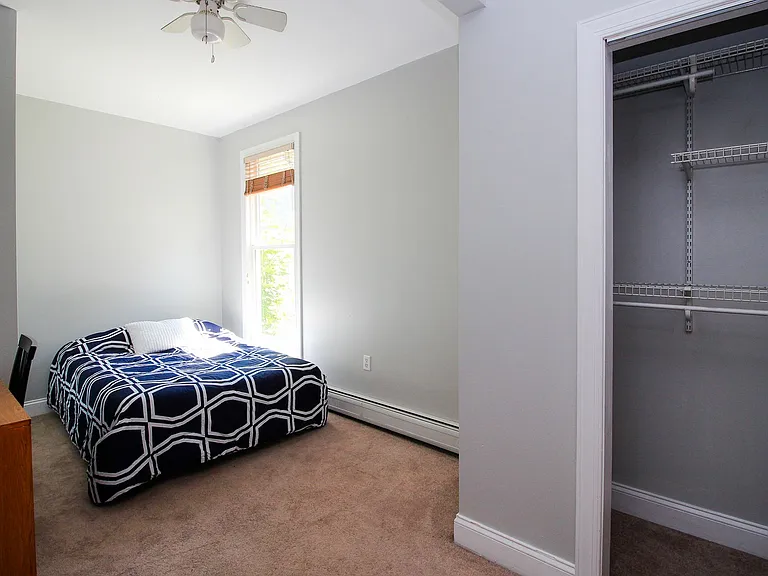 9 Reynolds Ave — Photo 7