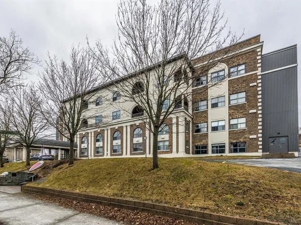 130 Lemarchant Road UNIT 202, St. John's, NL A1C2H2