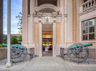 426 University Ave UNIT PENTHOUSE 303-303, Toronto, ON M5G 1S9