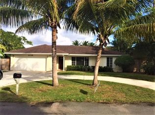 2706 SW 8th St, Boynton Beach, FL 33435