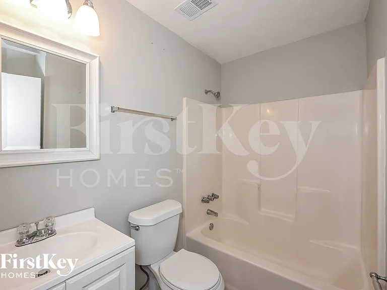 652 Sunfield Dr NW — Photo 14
