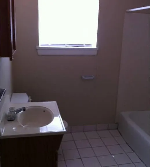 1137 Burdette St — Photo 5
