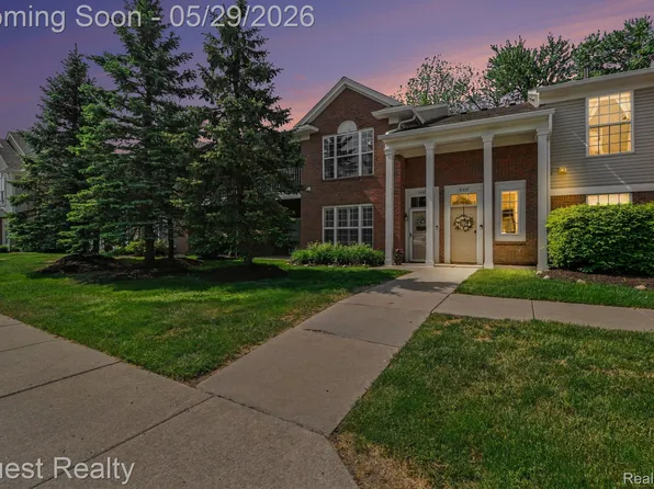 16839 Dover Dr #140, Northville, MI 48168