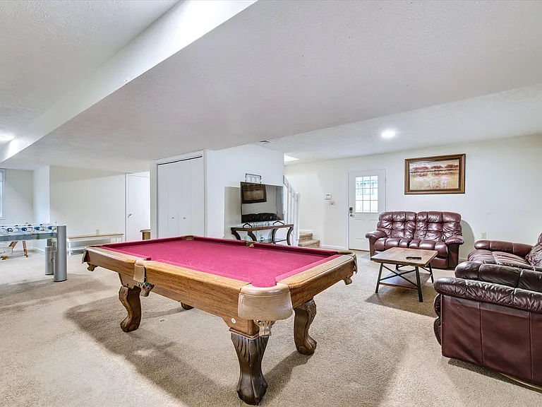 309 Stroud Ct — Photo 25