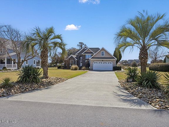 2nd image of 113 Lookout Ridge